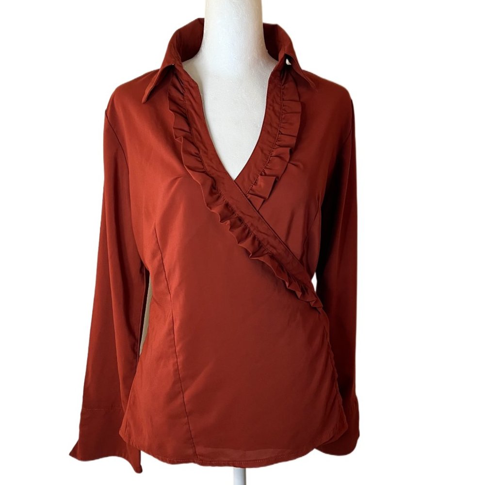 Capacity Unlimited Long Sleeve Burnt Orange Wrap Around Top. Size Small